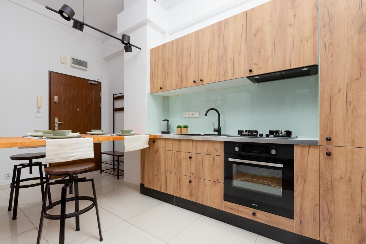Praga Center Apartments By Noclegi Renters Warsawa Bagian luar foto