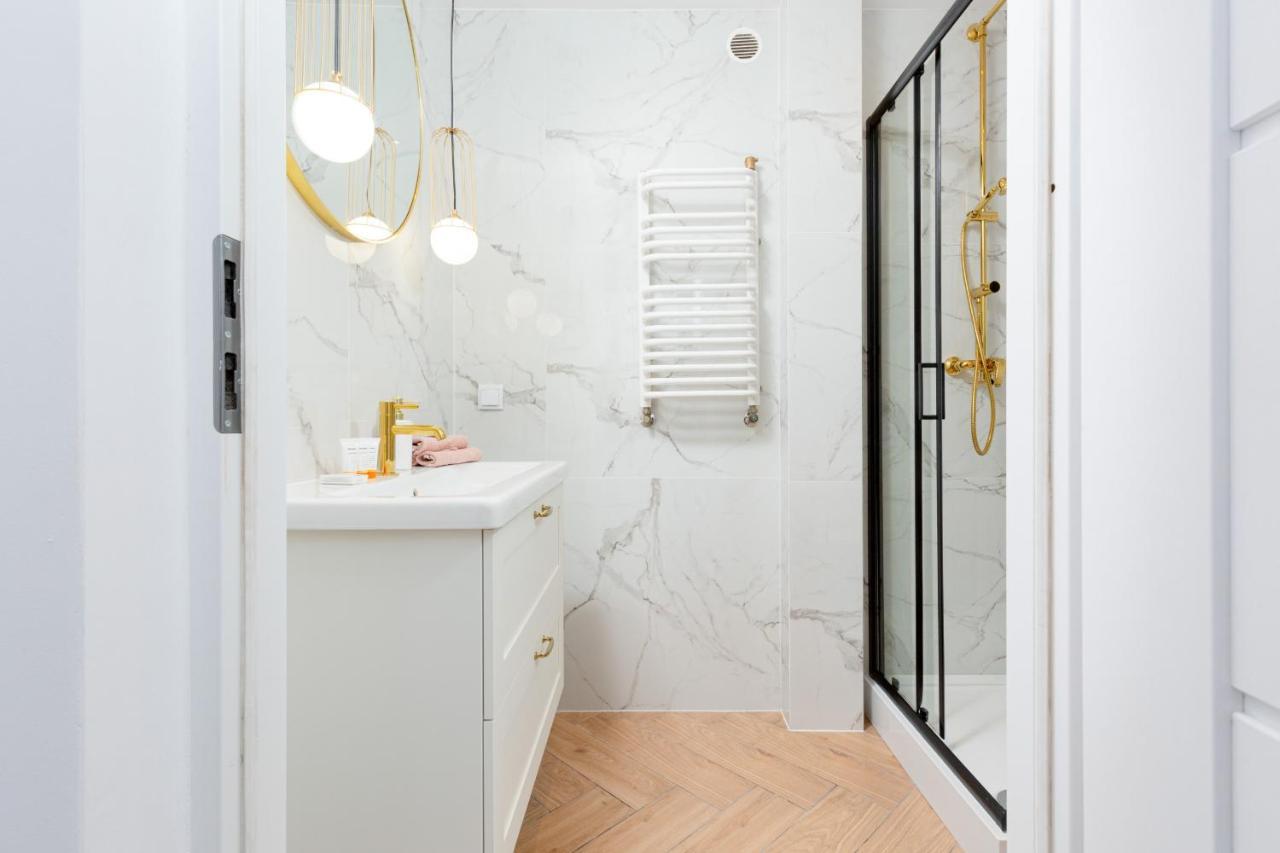 Praga Center Apartments By Noclegi Renters Warsawa Bagian luar foto